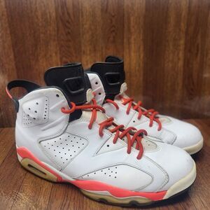 Air Jordan Retro High Top Sneakers Men’s Size 12 White Infrared 2013 Release